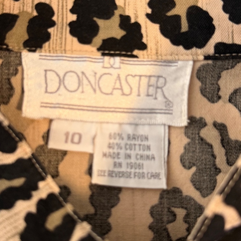 Doncaster Leopard Print Button Up Short Sleeve Sh… - image 5